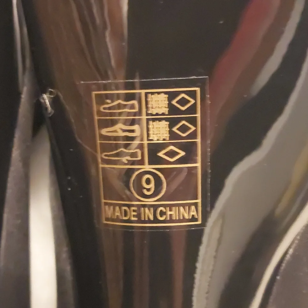 Ellie Black Over-the-Knee Platform Boots - Picture 5 of 7